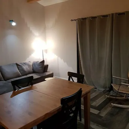 Maison Corse 阿勒里亚