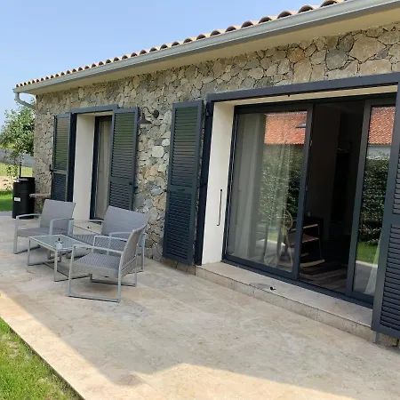 Maison Corse * Aleria (Corsica)