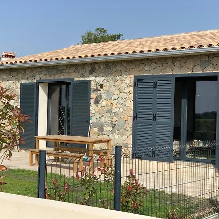 Maison Corse 阿勒里亚