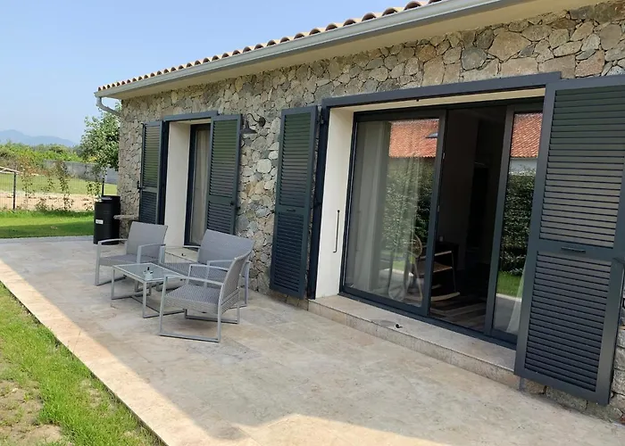 Maison Corse * Aleria (Corsica)